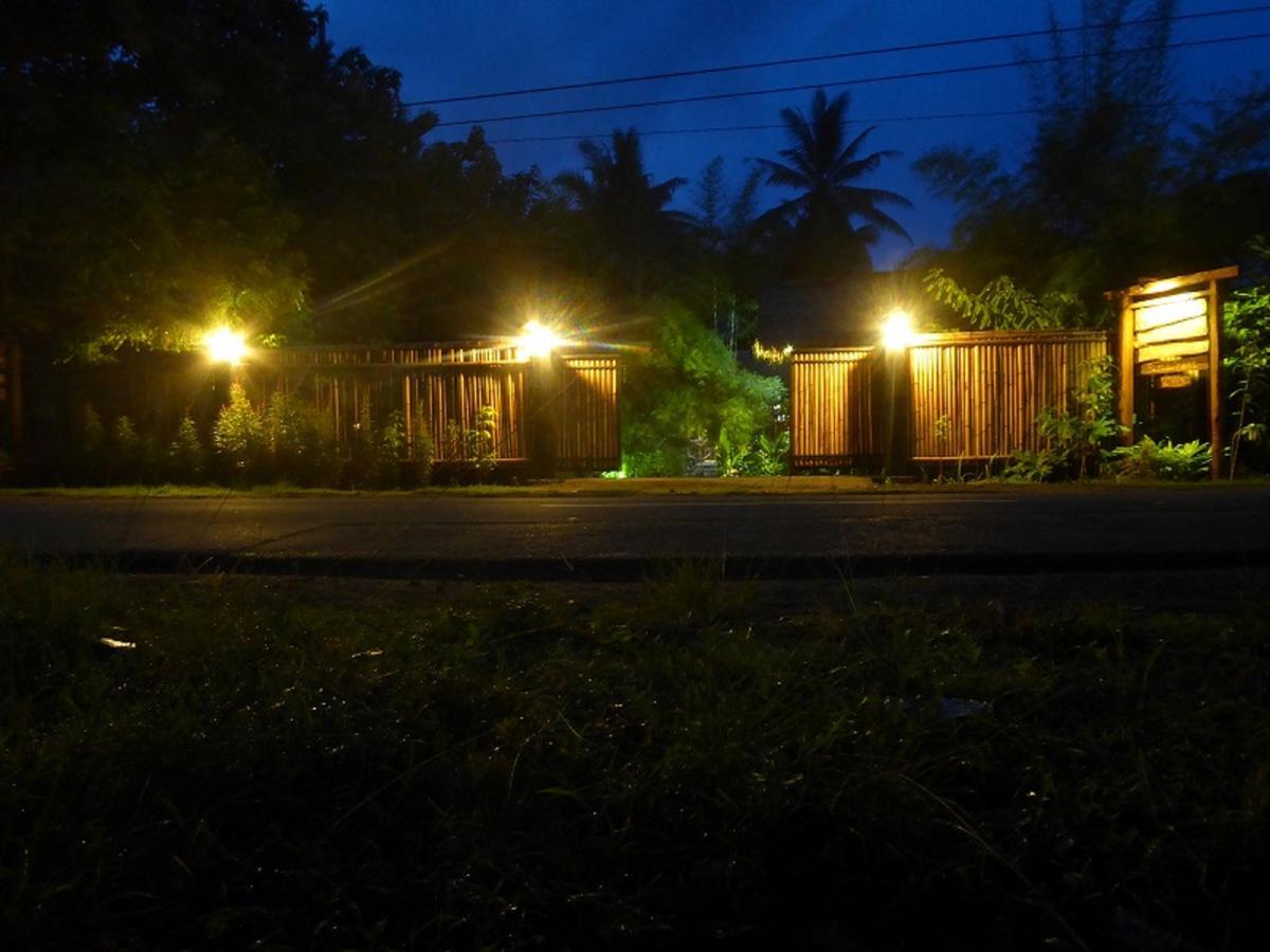 Shibui Garden Bungalows&Restaurant Tanjung  Exterior foto